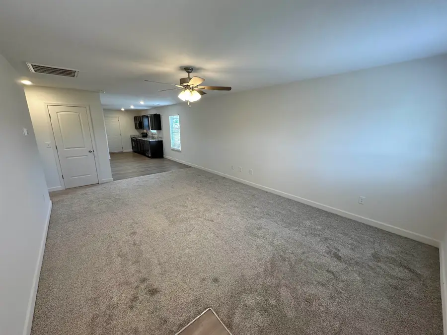 516 Molly Parker Lane, Spartanburg, SC 29301 - Image #2