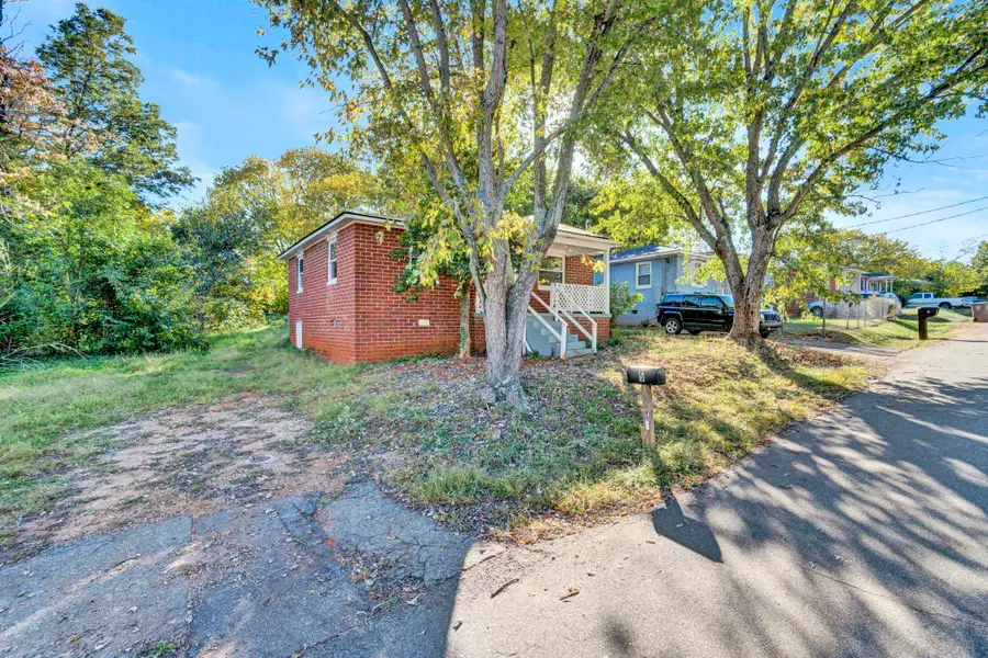 5 Yellowstone Drive, Greenville, SC 29617 - Image #3