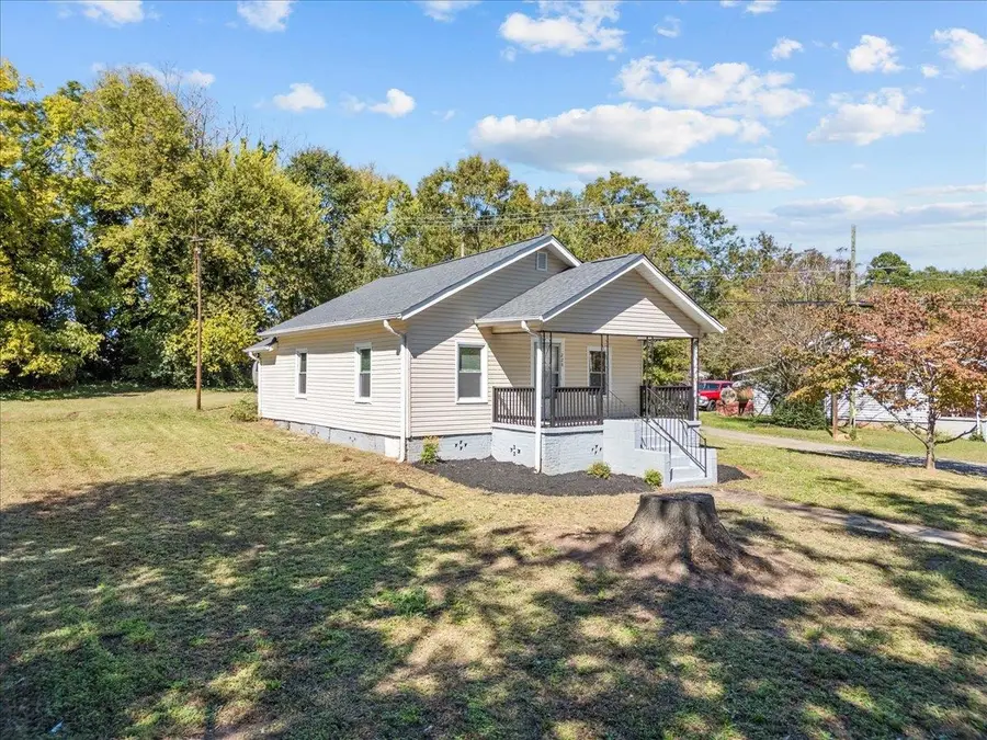 228 Grandview Drive, Spartanburg, SC 29303 - Image #2