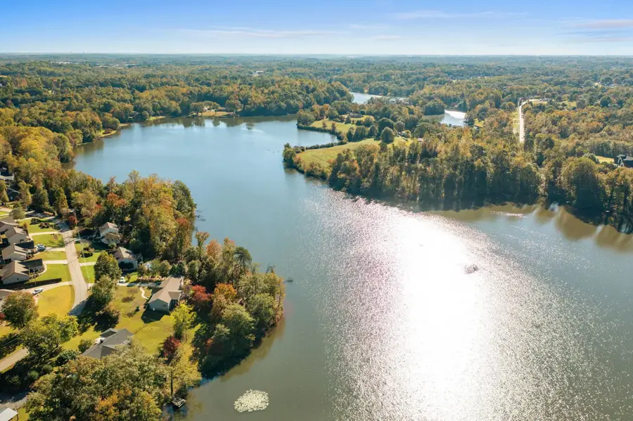 1904 Lake Cunningham Drive, Greer, SC 29651 - Image #2