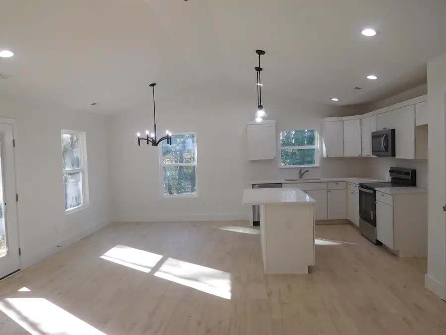 107 Maple Drive Drive, Gaffney, SC 29341 - Image #2