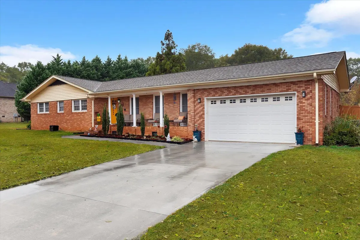 603 Quillen Avenue, Fountain Inn, SC 29644 - Image #1