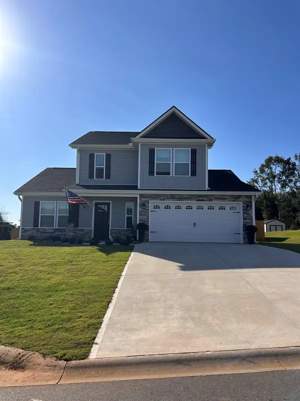 1112 New Basin Drive, Inman, SC 29349