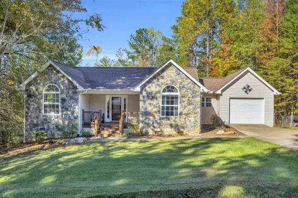 10 Oasis Court, Taylors, SC 29687