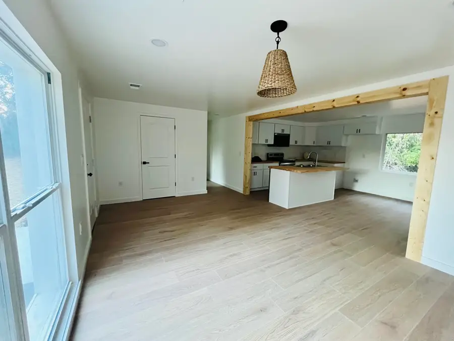 271 Clifdale Road, Spartanburg, SC 29307 - Image #2