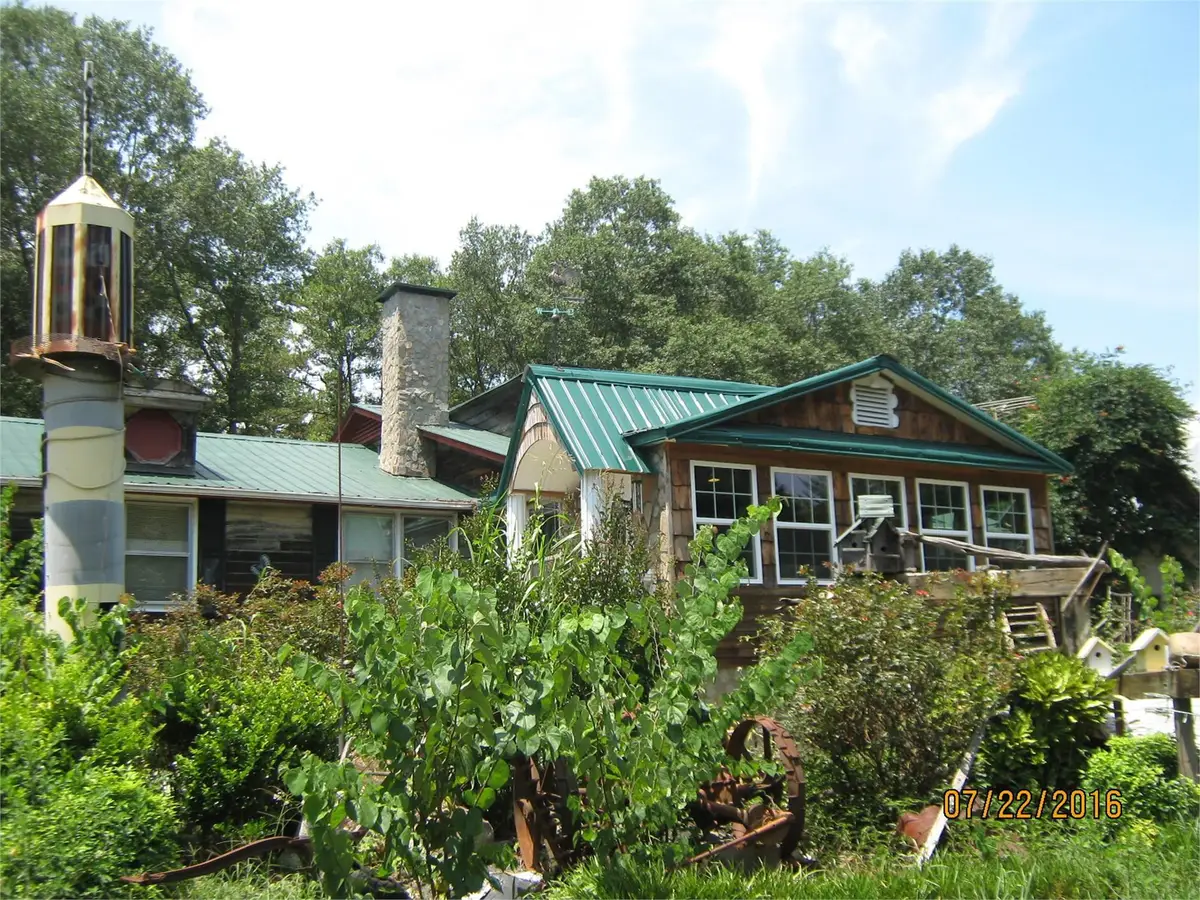 850 Springdale Road, Cowpens, SC 29330 - Image #1