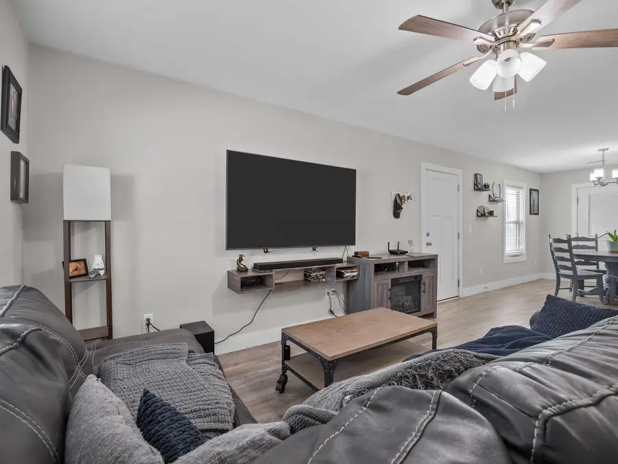 17 Pamela Drive, Greenville, SC 29611 - Image #3