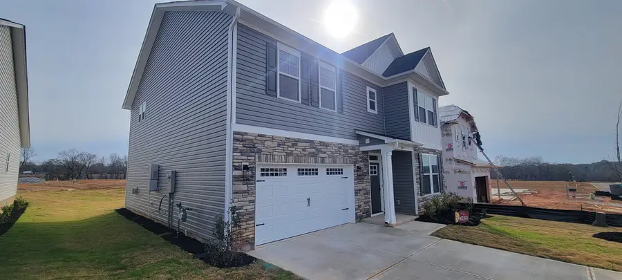 2041 Halton Oaks Drive, Spartanburg, SC 29303 - Image #2