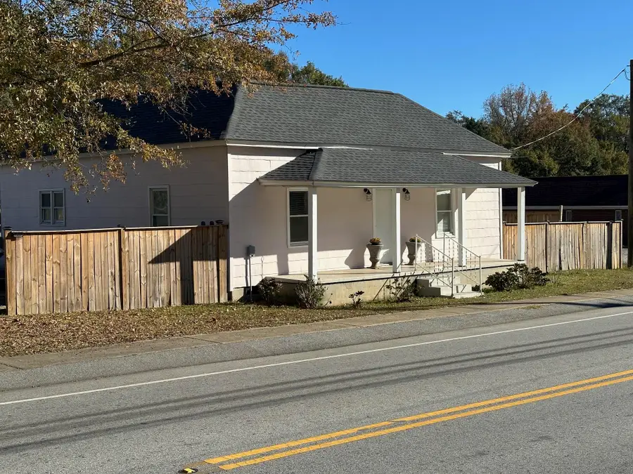 125 S Linda Street, Cowpens, SC 29330 - Image #2