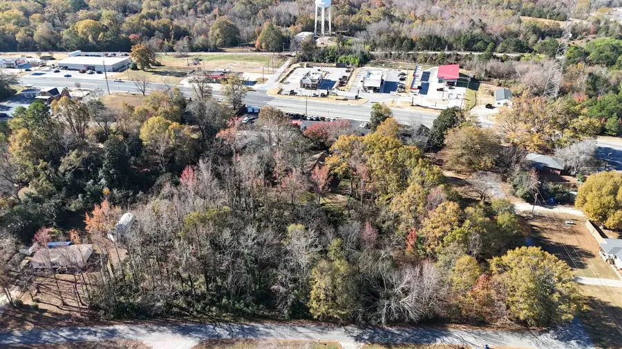 000 Betsy Lane, Woodruff, SC 29388 - Image #2