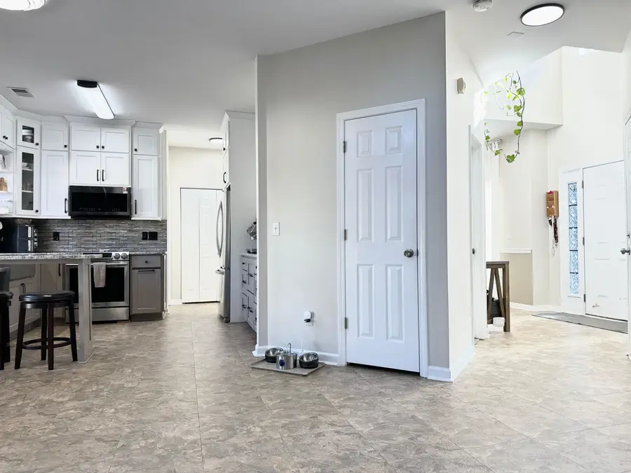 717 Terrace Creek Dr, Duncan, SC 29334 - Image #3