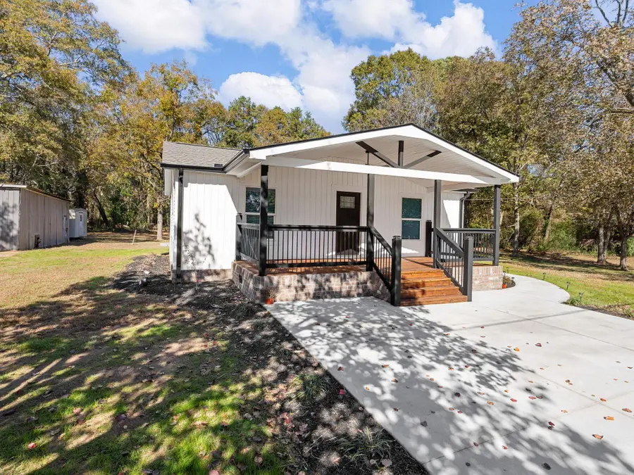 118 Strawaberry Road, Anderson, SC 29626 - Image #2