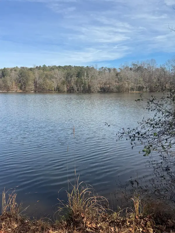 1281 Riveroak Road, Inman, SC 29349