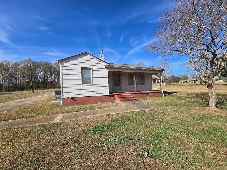 115 & 115.5 Hampshire Dr, Gaffney, SC 29341-2 - Image #2