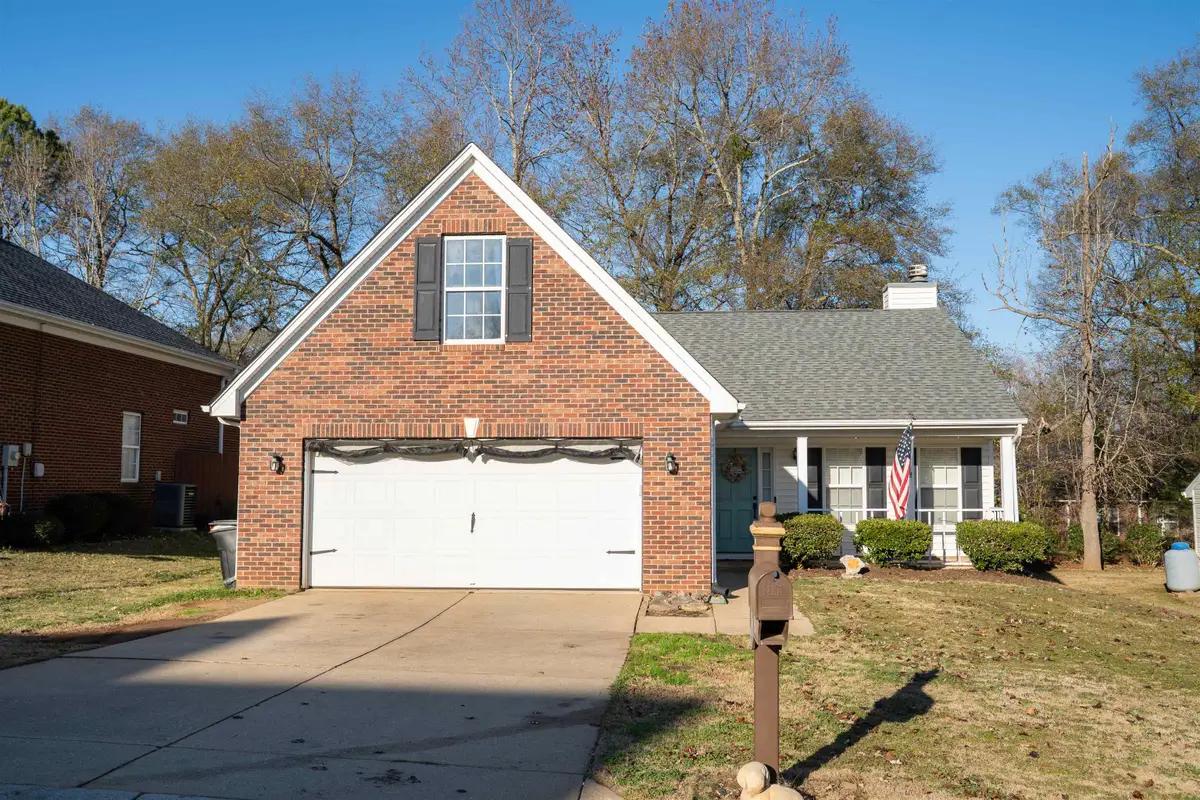 864 Thornbird Circle, Boiling Springs, SC 29316 - Image #1