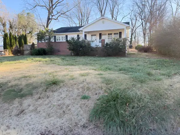 137 Emory Avenue, Forest City, NC 28043