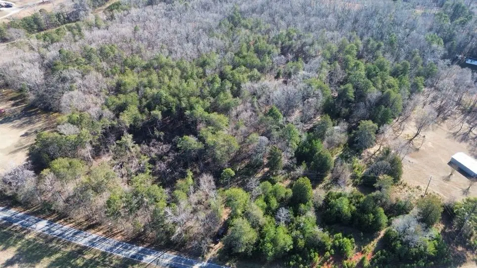 1428 Ellis Ferry Rd, Gaffney, SC 29341 - Image #1