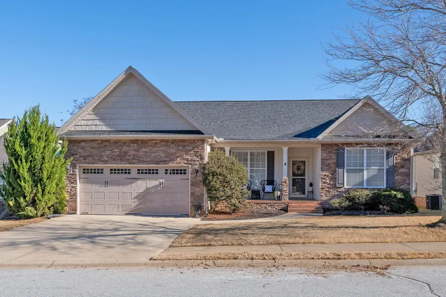 510 Summitbluff Drive, Travelers Rest, SC 29617 - Image #2