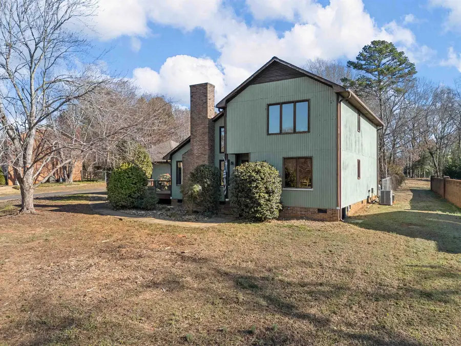 207 Woodgrove Trace, Spartanburg, SC 29301 - Image #2