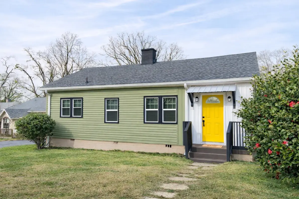 208 B Collins Avenue, Spartanburg, SC 29306 - Image #1