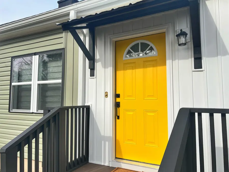 208 B Collins Avenue, Spartanburg, SC 29306 - Image #3