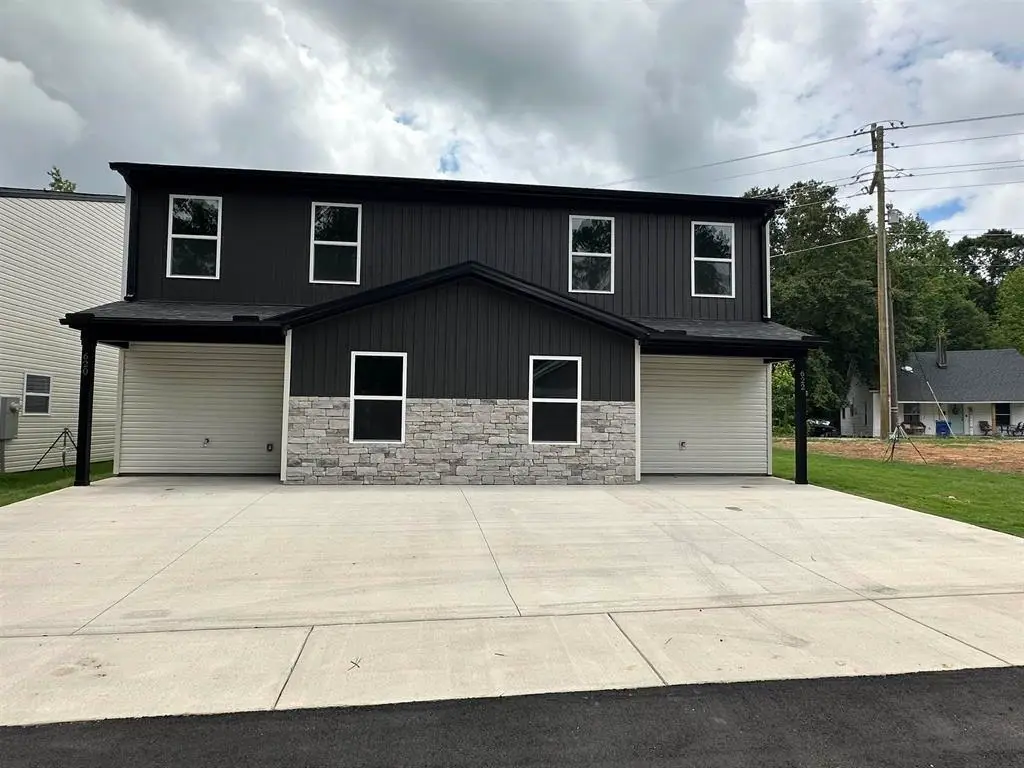 620/622 Buncombe Street, Woodruff, SC 29388 - Image #1