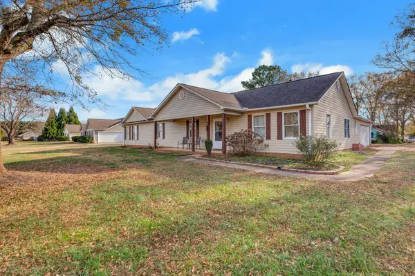 1185 Holly Springs Road, Lyman, SC 29365-9101