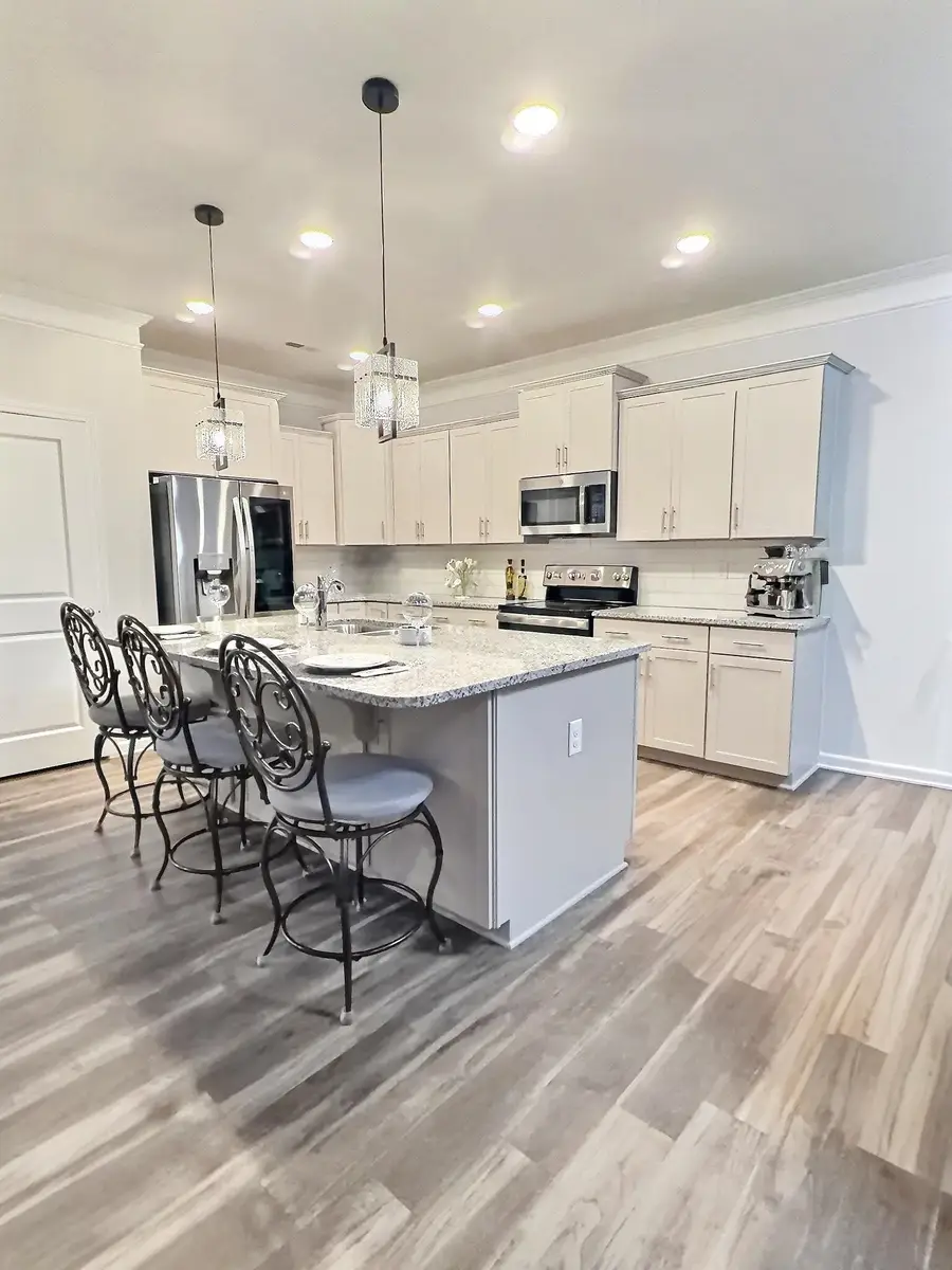 430 Wolfbend Road, Woodruff, SC 29388 - Image #2