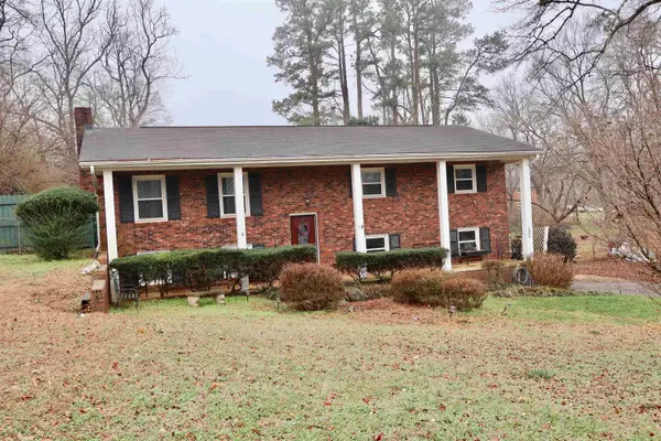 120 Woodshire Drive, Boiling Springs, SC 29316