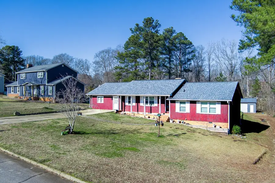 325 Shoally Ridge Drive, Boiling Springs, SC 29316 - Image #2