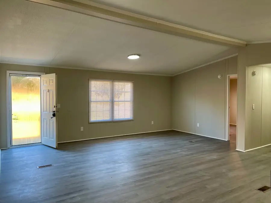 1533 Pleasant School Road, Gaffney, SC 29341 - Image #3