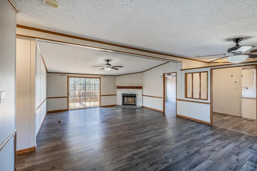 514 Dewaynes Drive, Wellford, SC 29385 - Image #3