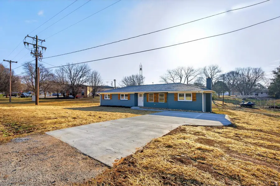 221 Hillbrook Cir, Pacolet, SC 29372 - Image #2