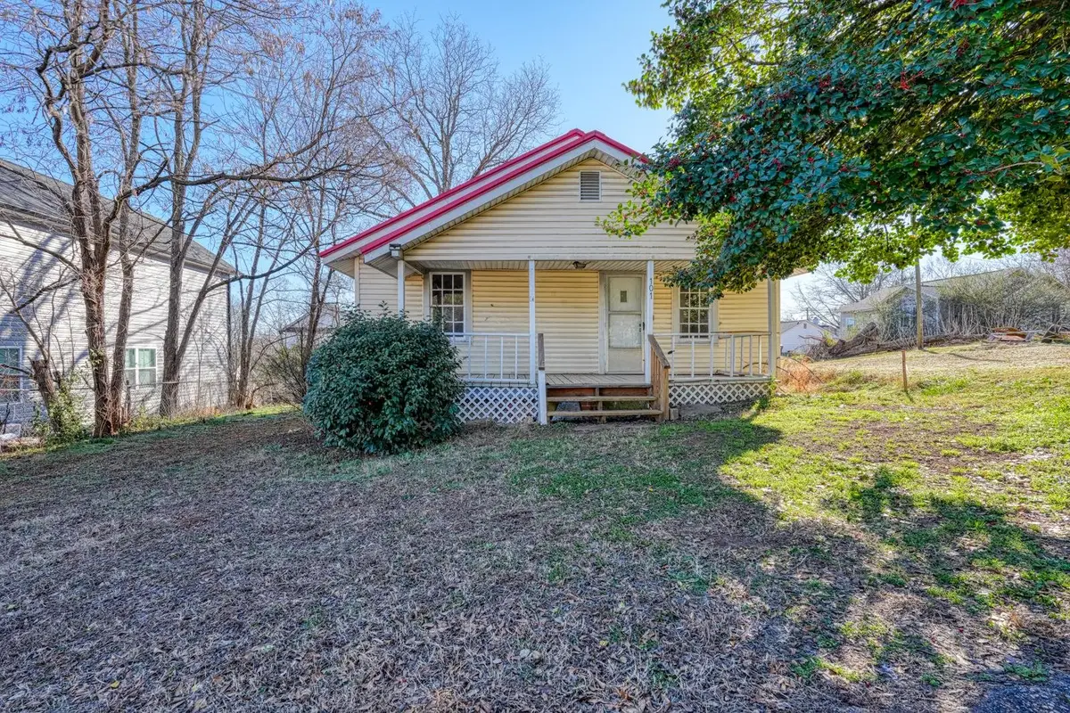 101 Greer St., Duncan, SC 29334 - Image #1