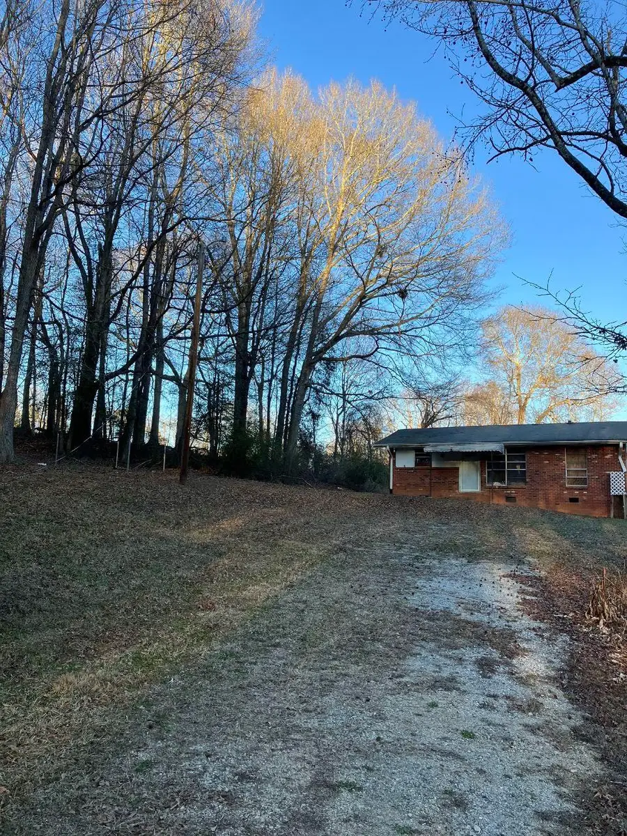 670 Sutton Road, Pacolet, SC 29372 - Image #2