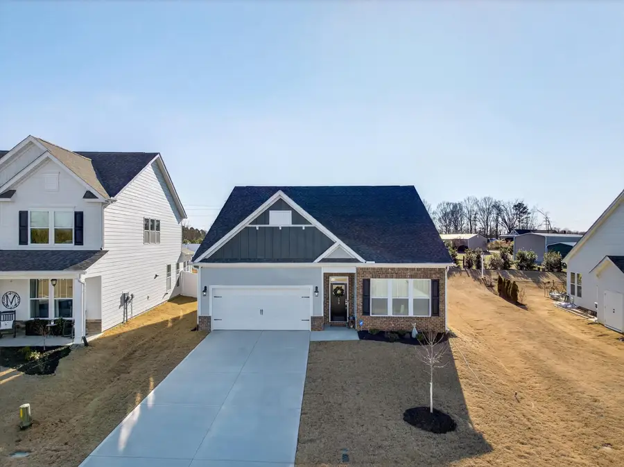 305 Addie Court, Woodruff, SC 29388 - Image #2