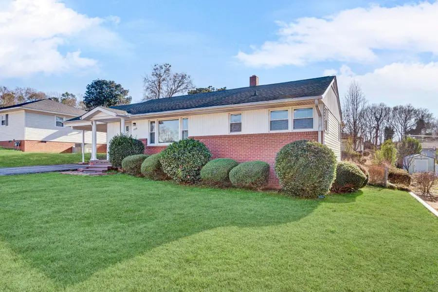 711 Springhill Avenue, Spartanburg, SC 29303 - Image #3