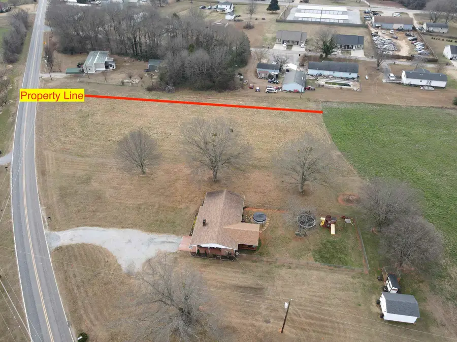 905 Henderson Road, Chesnee, SC 29323 - Image #2