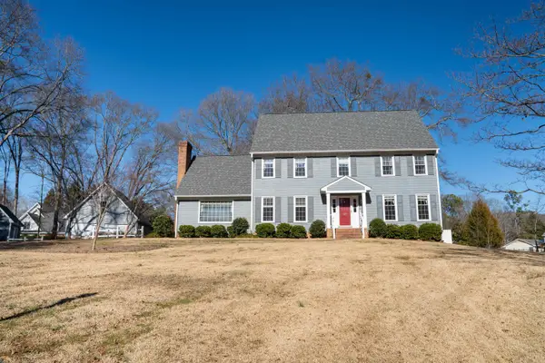 125 Williamsburg Drive, Spartanburg, SC 29302-6303