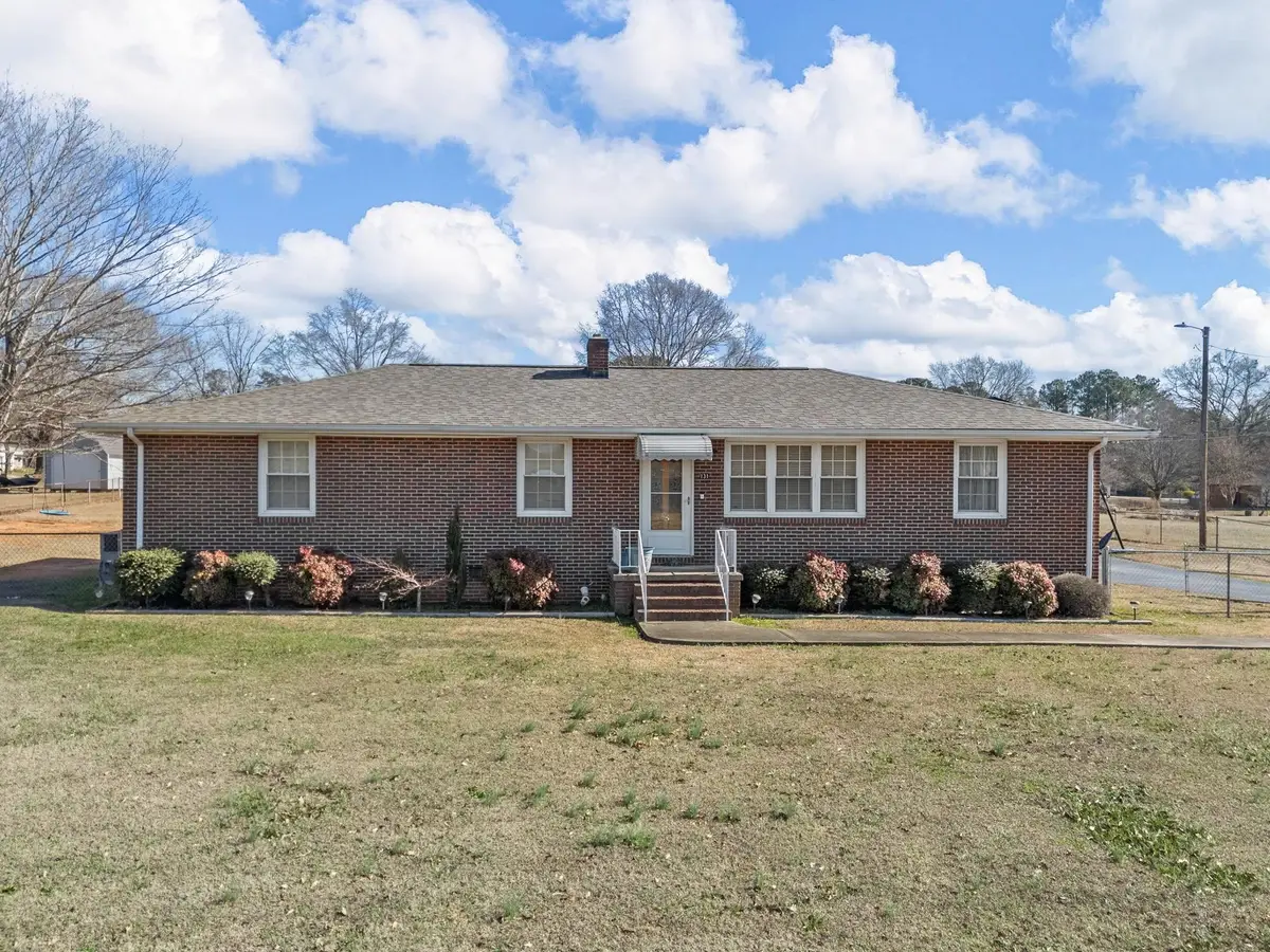 131 Bennett Circle, Spartanburg, SC 29307 - Image #1