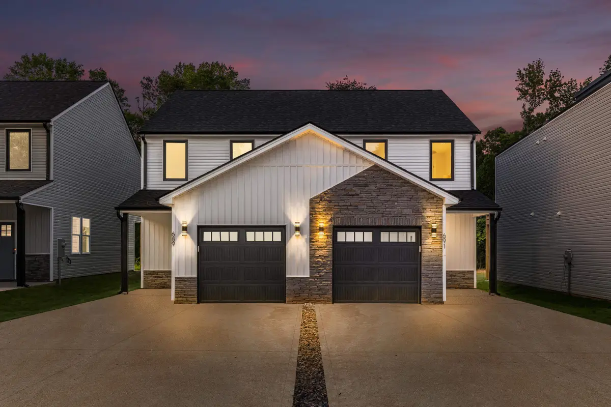 653/655 Neighborhood Road, Wellford, SC 29385 - Image #1