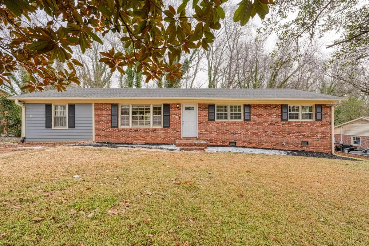 335 Foxhall Road, Spartanburg, SC 29306 - Image #1