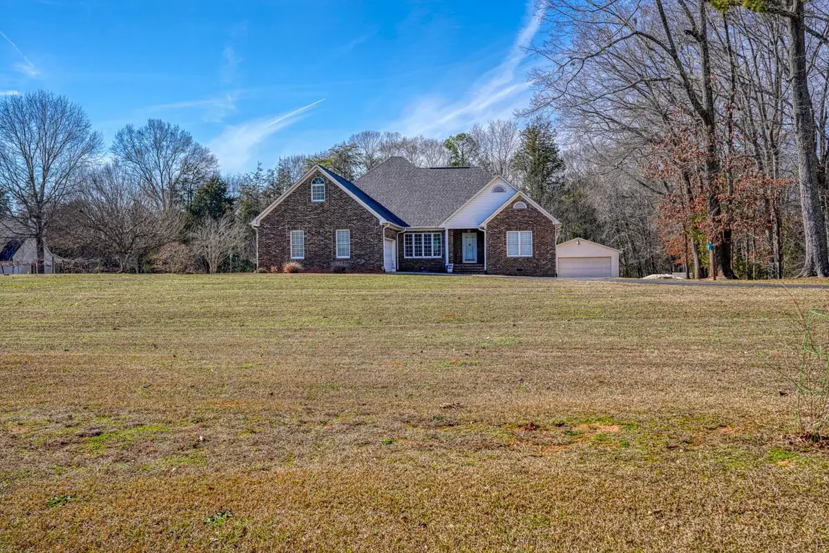 741 Bellview Road, Woodruff, SC 29388 - Image #1
