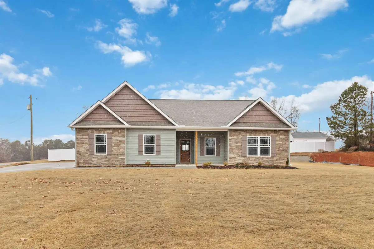 255 Pillsburgh Circle, Landrum, SC 29356 - Image #1