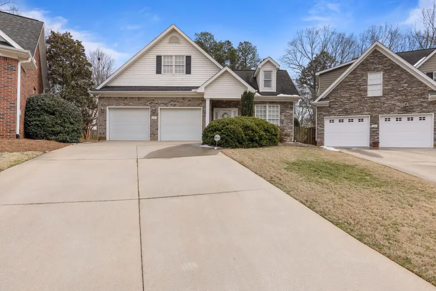 257 Arbours Commons Ct, Spartanburg, SC 29307 - Image #2