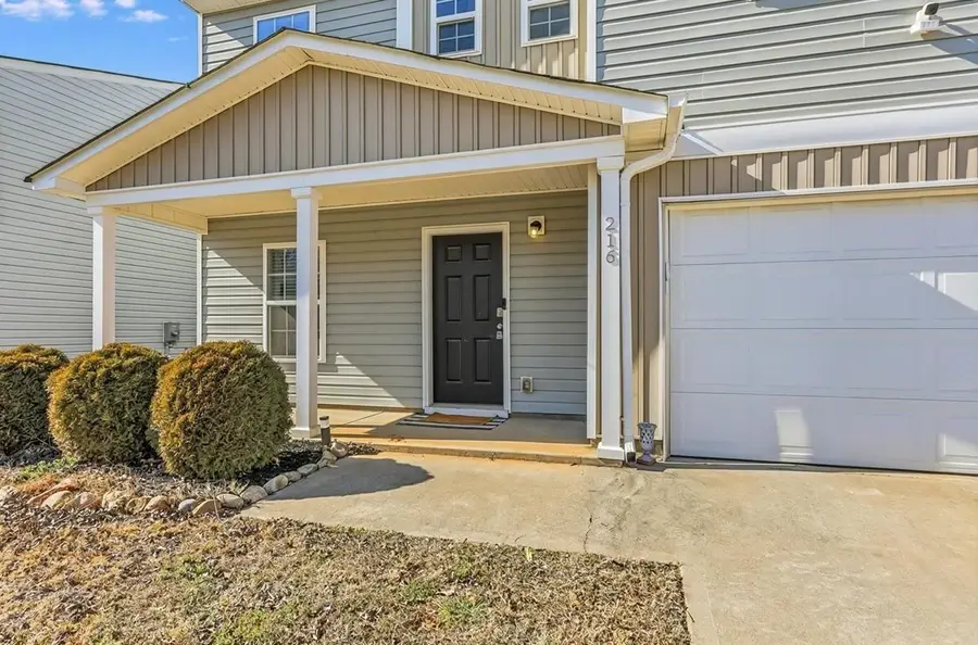 216 Wayfair Lane, Wellford, SC 29385-9800 - Image #2