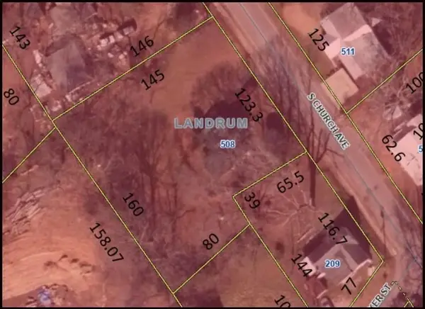 508 S Church Ave, Landrum, SC 29356