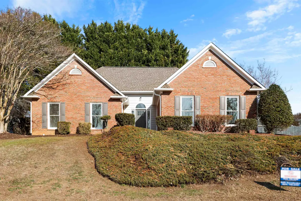 225 Georgetown Court, Moore, SC 29369 - Image #1