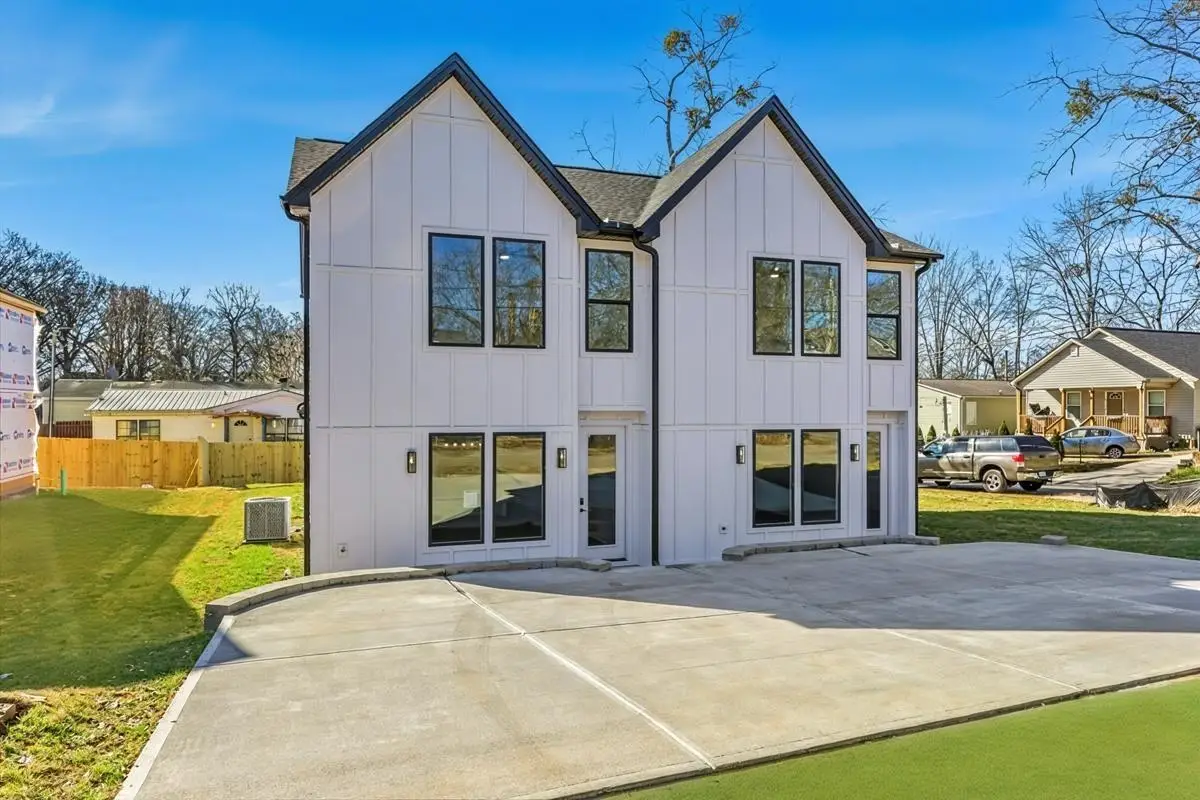 211 Montana Street, Greenville, SC 29611 - #1