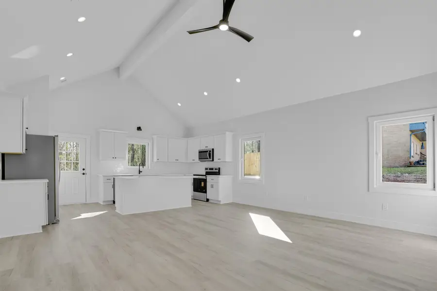 1107 Elmore St, Gaffney, SC 29340 - #2